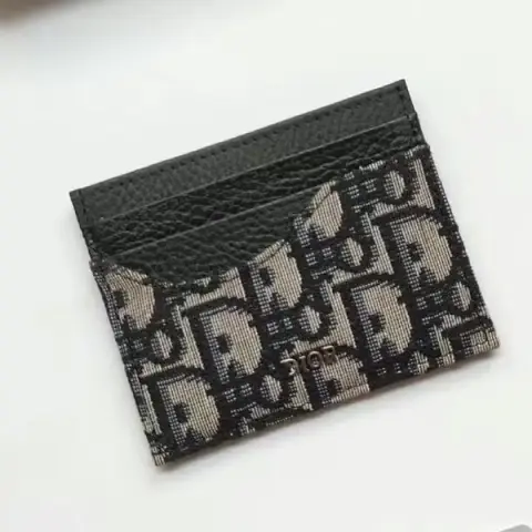 Dior cardholder
