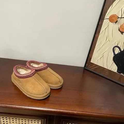 UGG Children's snow boots