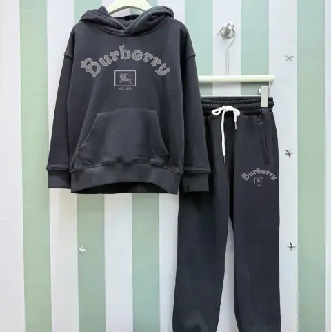 Burberry Children‘s Set