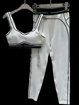 Alo Yoga trousers set