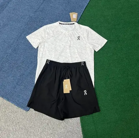 On Running Sports T-shirt & Shorts Set