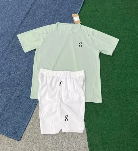 On Running Sports T-shirt & Shorts Set