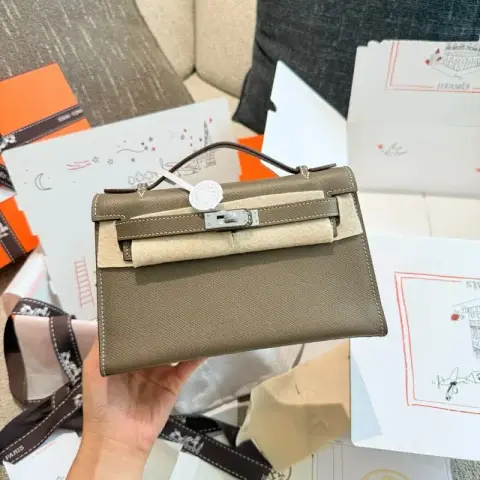 Hermès handbag