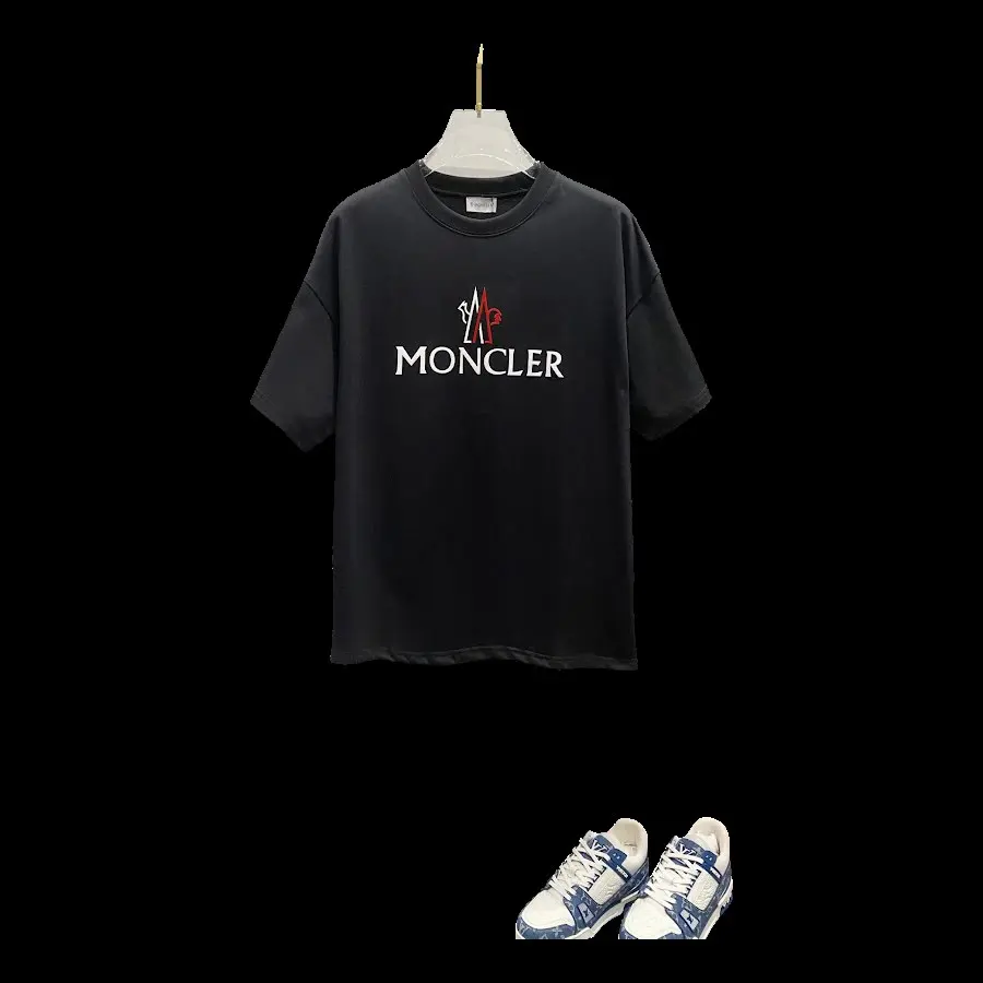Moncler T-shirt