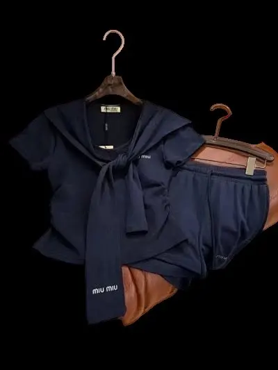miumiu SET