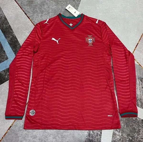 England Long-sleeved jersey