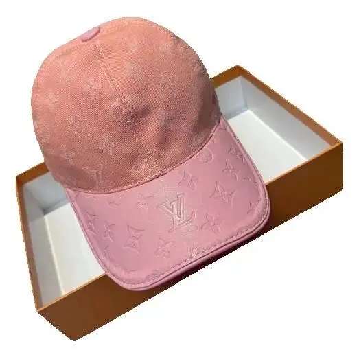 Lv Baseball cap