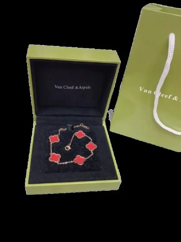 Van Cleef & Arpels bracelet