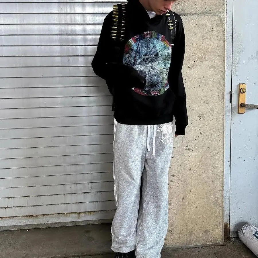 Peaceinwar Sweats