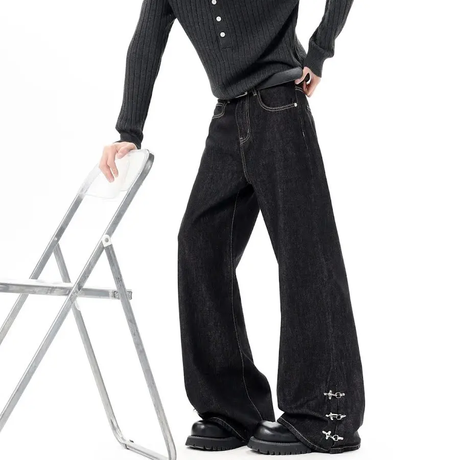 Buckle Flared Jeans