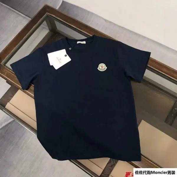 Moncler T-shirt