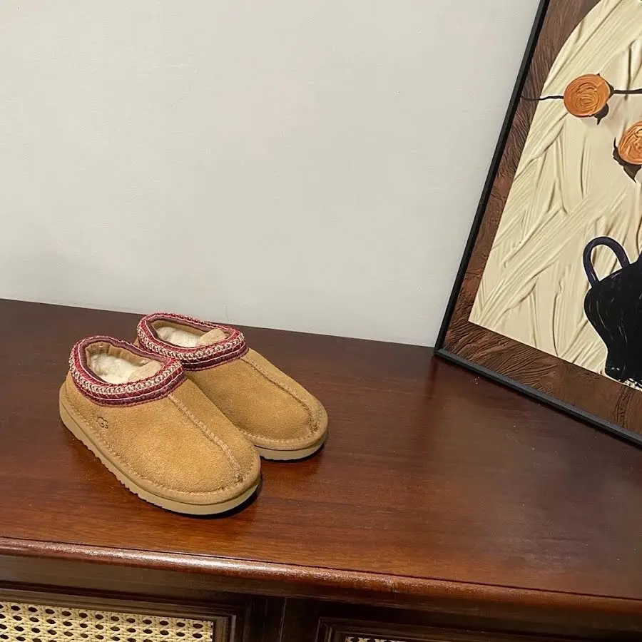 UGG Children's snow boots