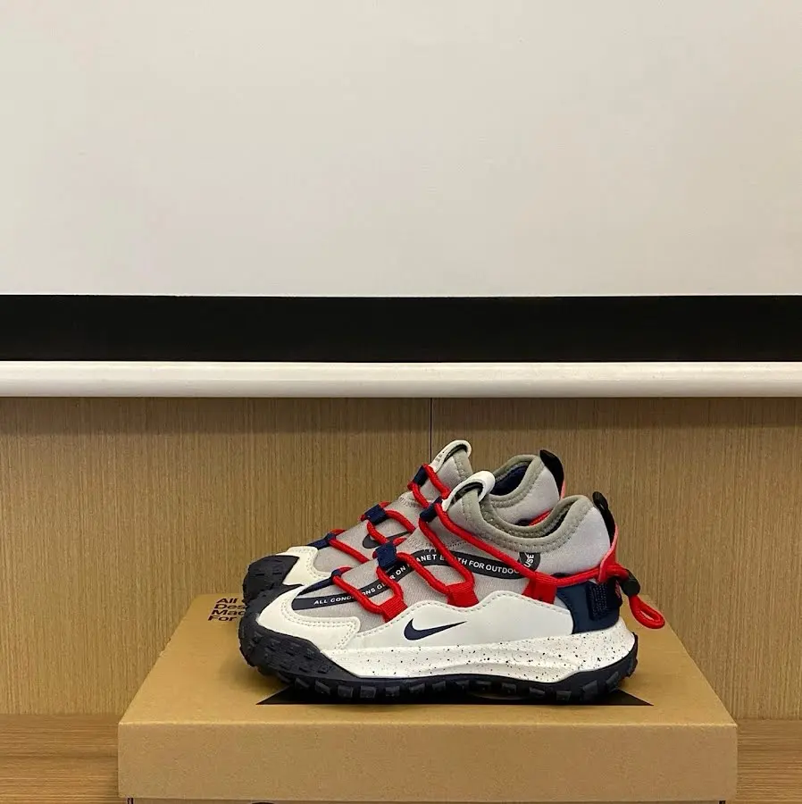 Nike children's Shoes