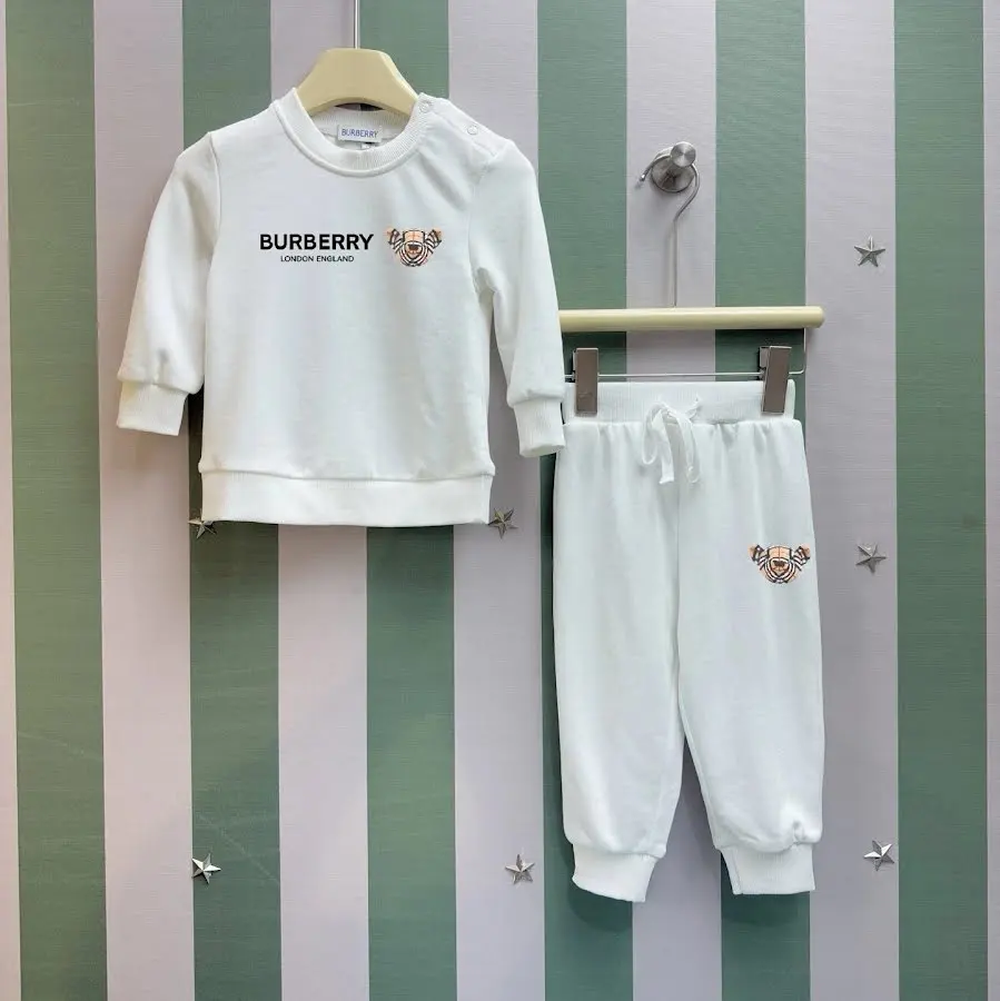 Burberry Children‘s Set