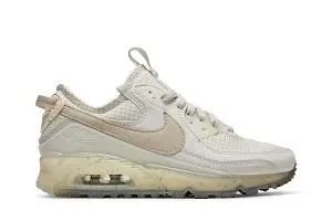 Nike Air Max 90 Sneakers