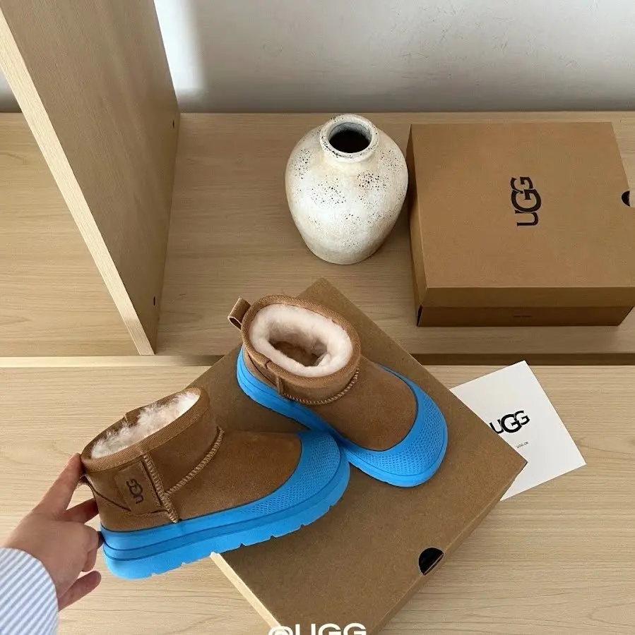 UGG Children's snow boots