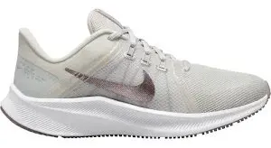 Nike Quest 4 Sneakers