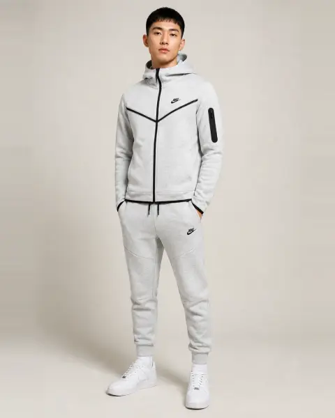Nike Tech Fleece Suit